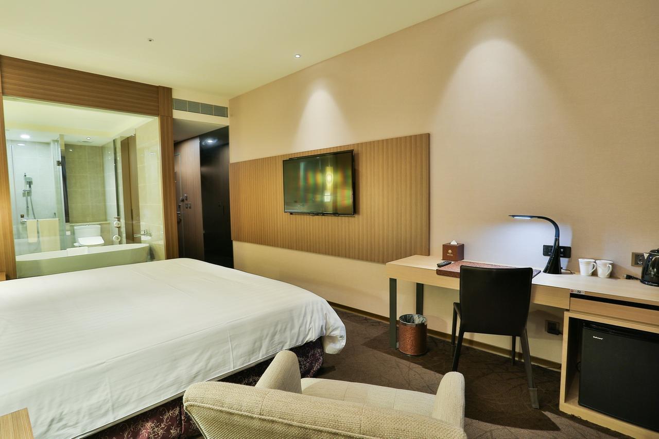 Hotel Intrendy Taishan Bagian luar foto